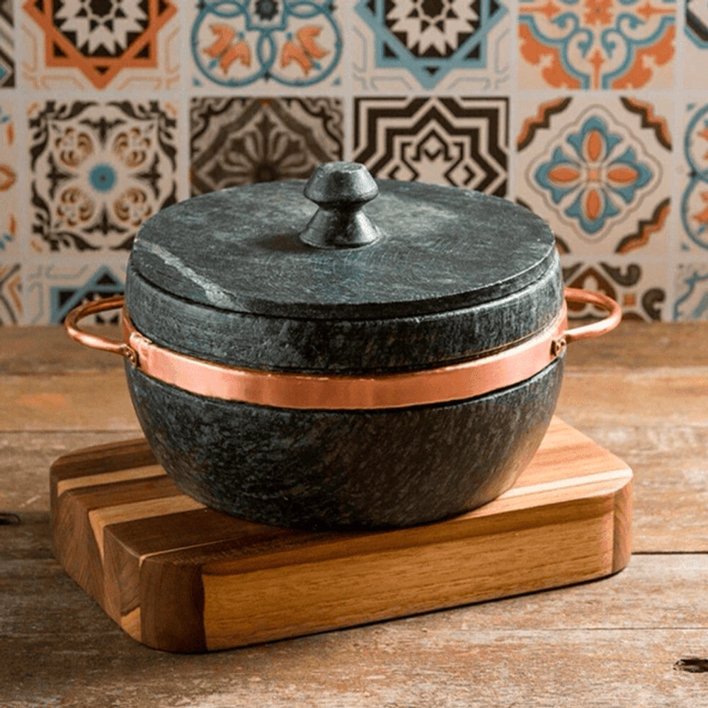 Panela de Pedra com Tampa - 3 Litros